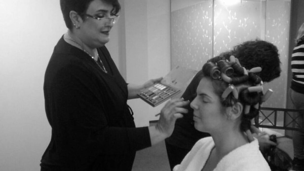 Referencia de maquillaje del archivo AMRA