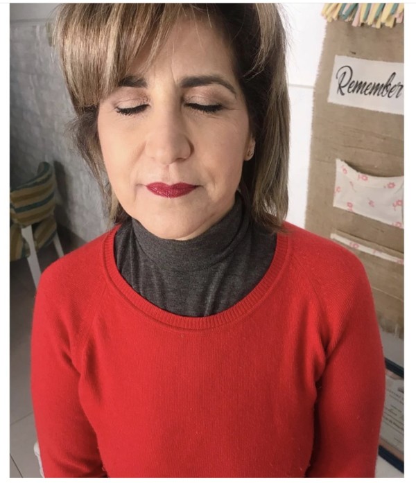 Maquillaje para madrina con vitiligo