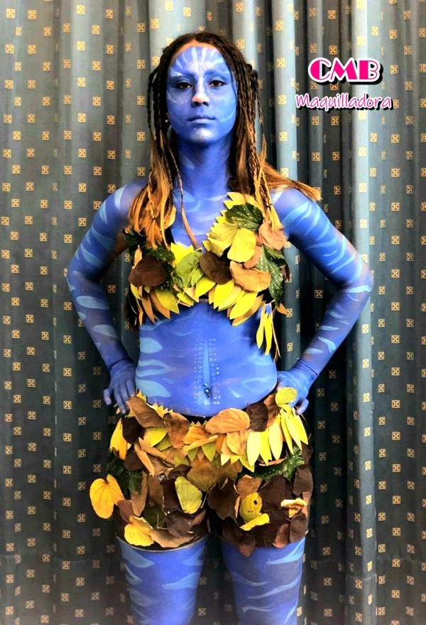 Maquillaje inspirado en NEYTIRI, personaje de la película AVATAR