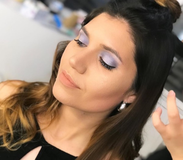 Maquillaje para un evento de noche .