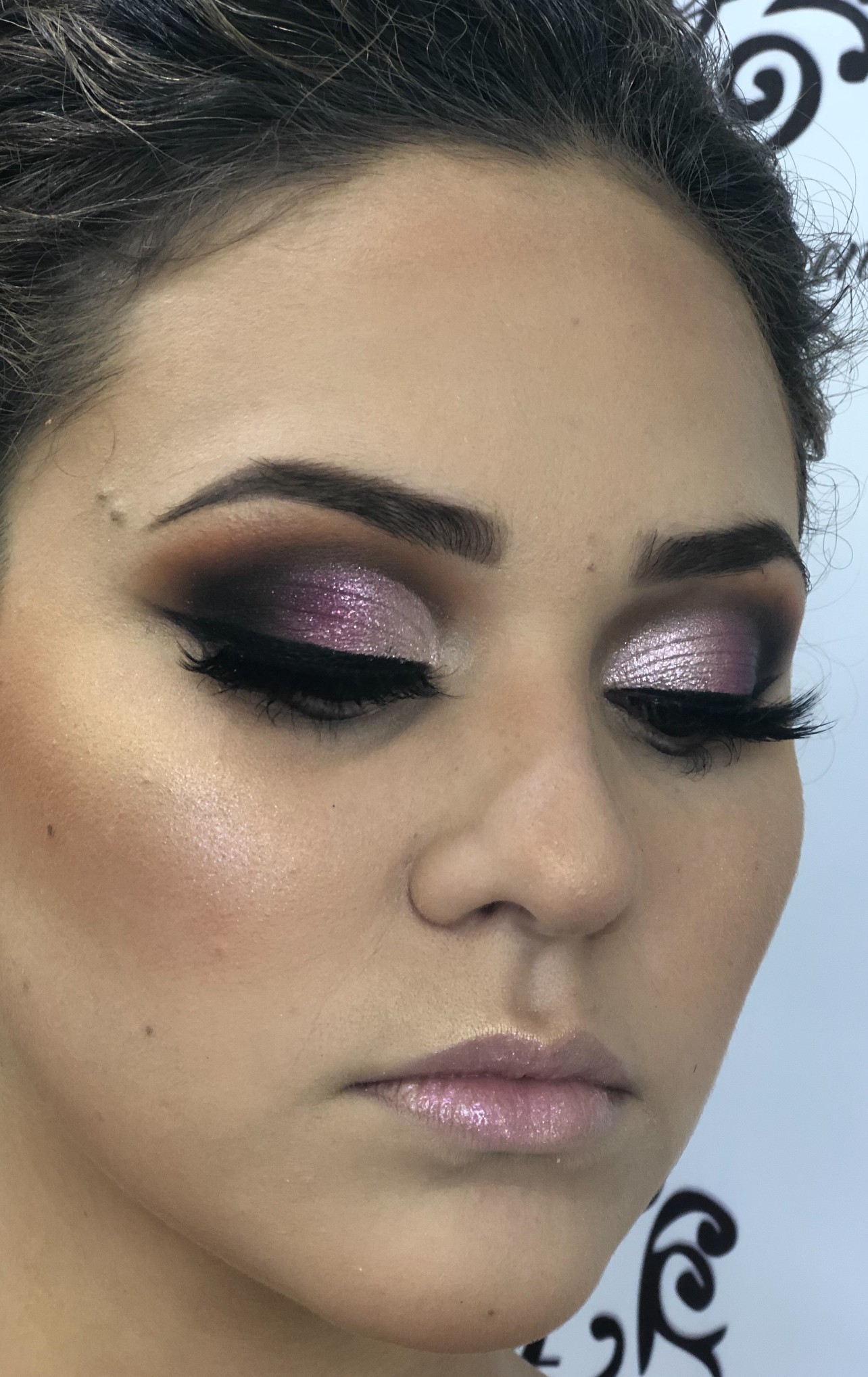 Referencia de maquillaje del archivo AMRA